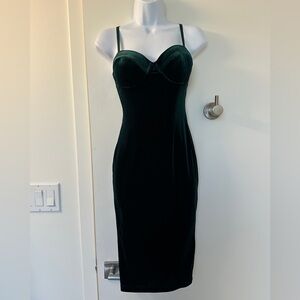 JLUXLABEL Emerald Velvet Midi Dress